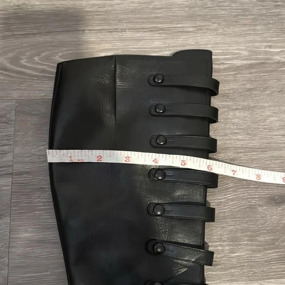 INSANE Y2K Calvin Klein Boots - Picture 4 of 17